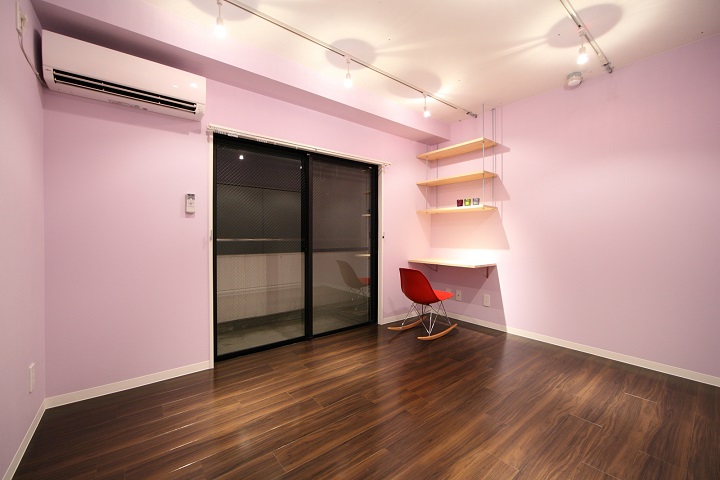 PIXY LIFE VER LAVENDER　／アリスも嫉妬する、カワイイ全開の部屋。